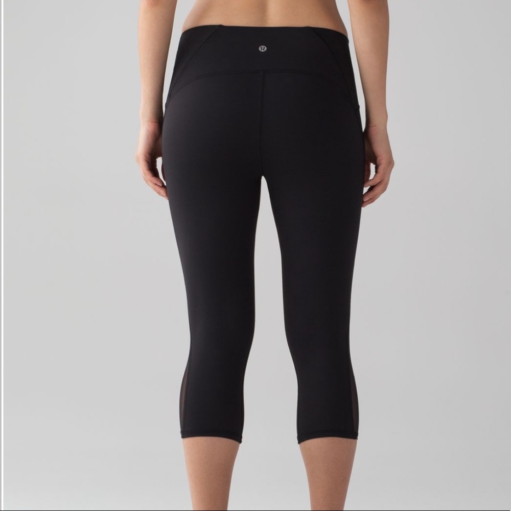 Lululemon Train Times Crop size 4 - Picture 4 of 7